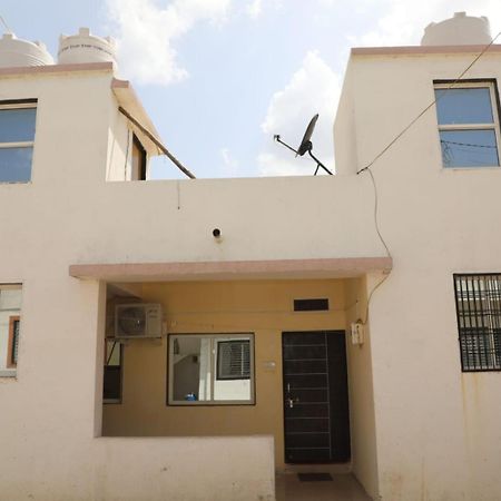 Aradhya Prime Home Stay Garudeshwar Esterno foto